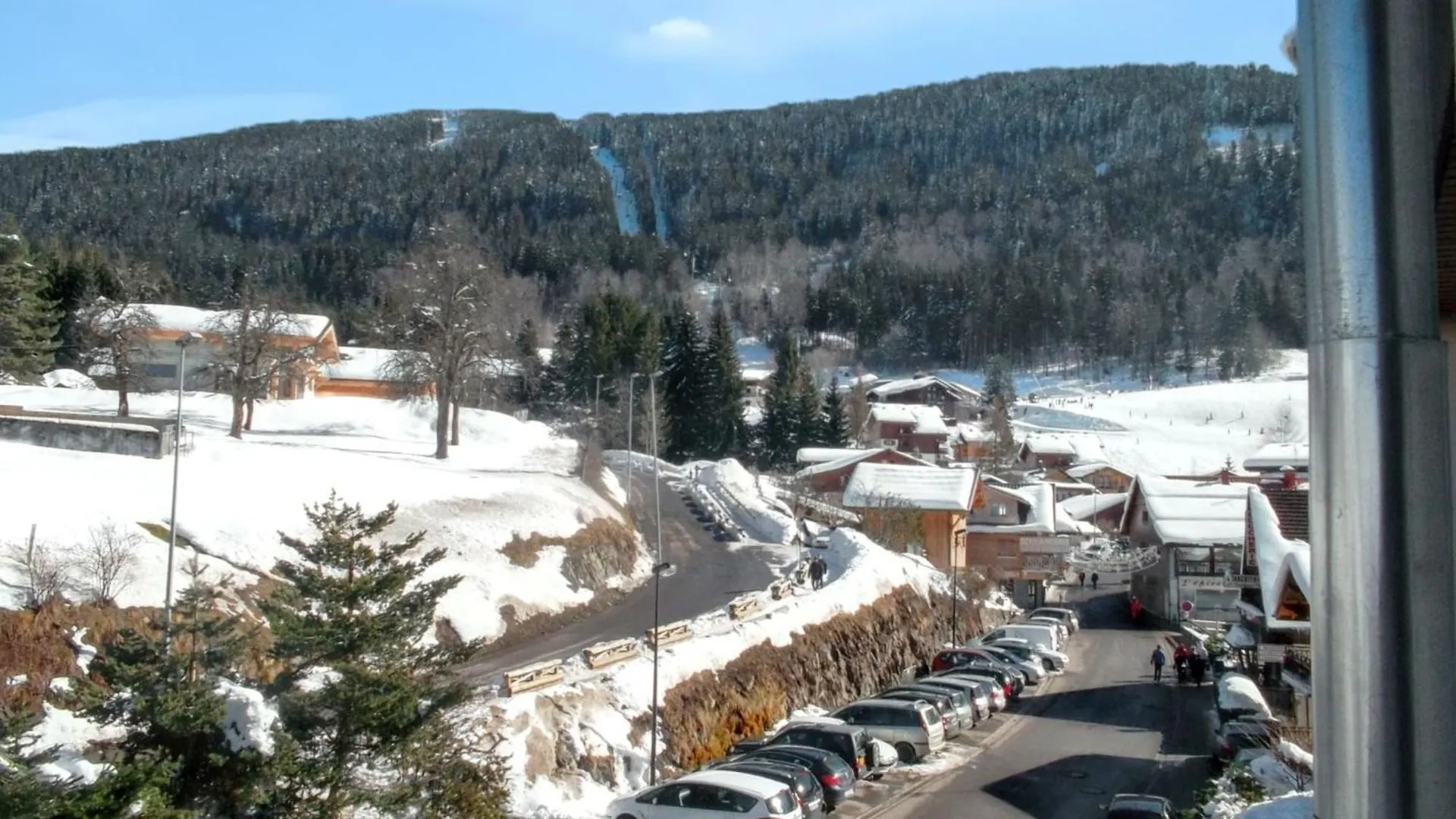 Charmant Studio A Les Carroz Vue Montagne 27 M² Casier A Skis Frankrike